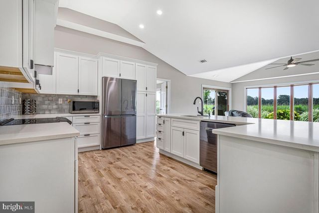 1410 DENT RD, Churchton, MD 20733