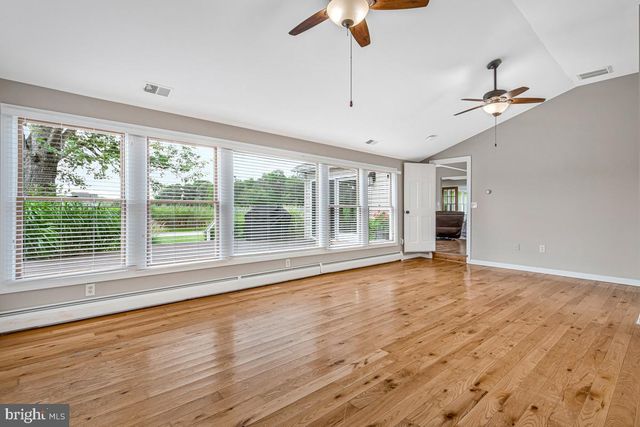 1410 DENT RD, Churchton, MD 20733