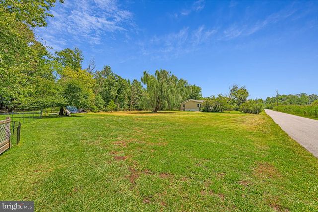 1410 DENT RD, Churchton, MD 20733