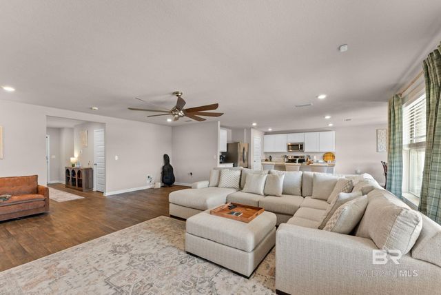 8394 Mackie Lane, Daphne, AL 36526
