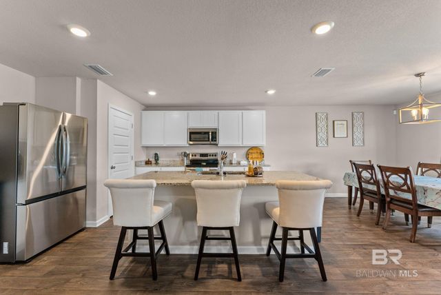 8394 Mackie Lane, Daphne, AL 36526