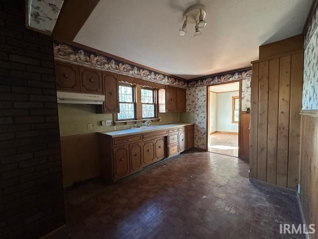 212 W Barber Street, Hartford City, IN 47348