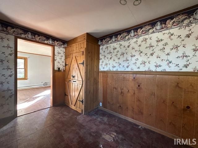 212 W Barber Street, Hartford City, IN 47348