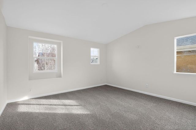 319 Turnstone Cir, Pittsburg, CA 94565