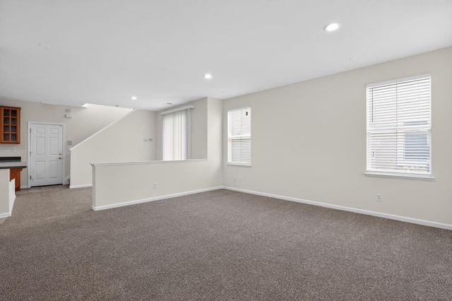 319 Turnstone Cir, Pittsburg, CA 94565