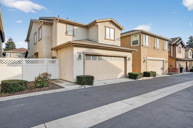 319 Turnstone Cir, Pittsburg, CA 94565