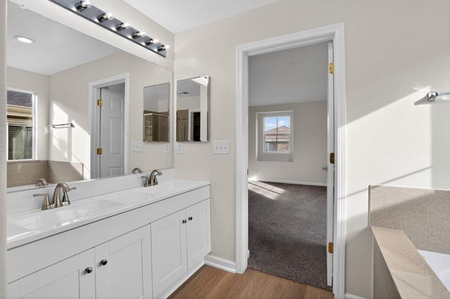 319 Turnstone Cir, Pittsburg, CA 94565