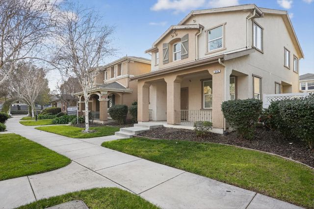 319 Turnstone Cir, Pittsburg, CA 94565