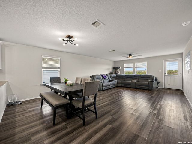 31570 Nimbus Dr, Bulverde, TX 78163