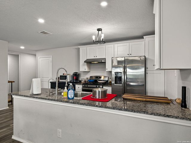 31570 Nimbus Dr, Bulverde, TX 78163