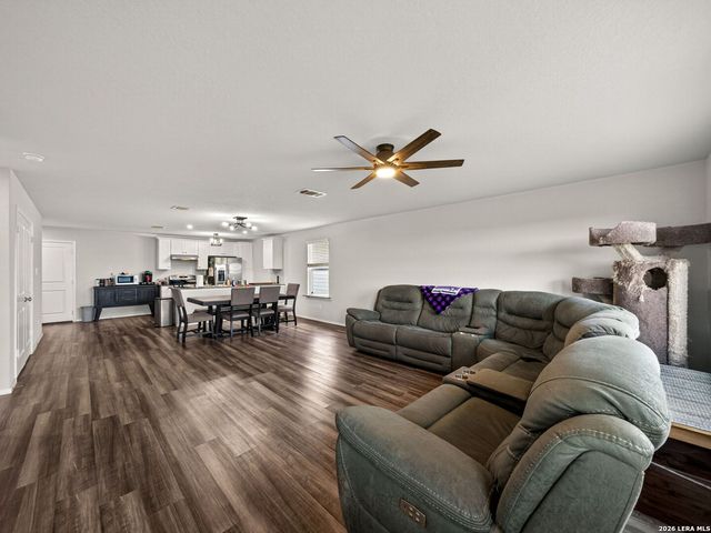 31570 Nimbus Dr, Bulverde, TX 78163