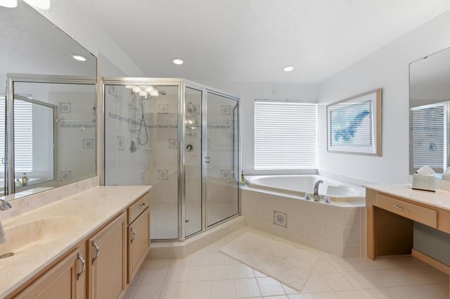 648 SW 168th Terrace, Pembroke Pines, FL 33027