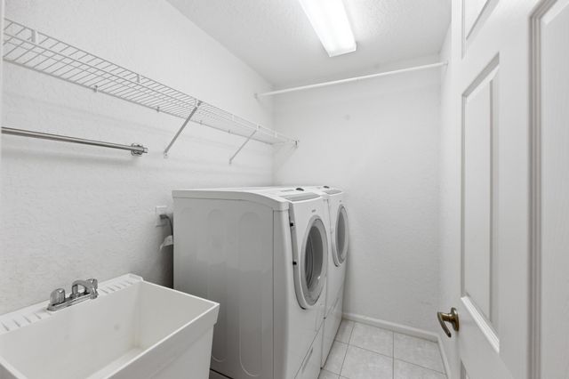 648 SW 168th Terrace, Pembroke Pines, FL 33027