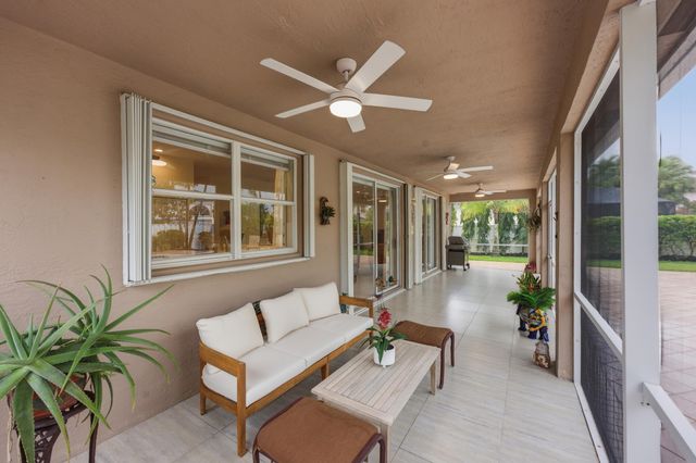 648 SW 168th Terrace, Pembroke Pines, FL 33027