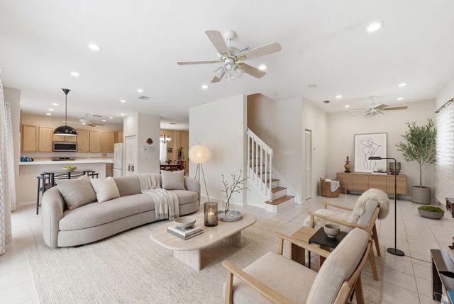 648 SW 168th Terrace, Pembroke Pines, FL 33027