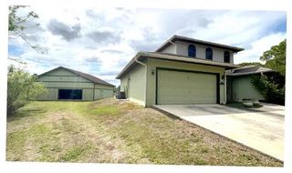 12455 Grumman Way, Port St Lucie, FL 34987