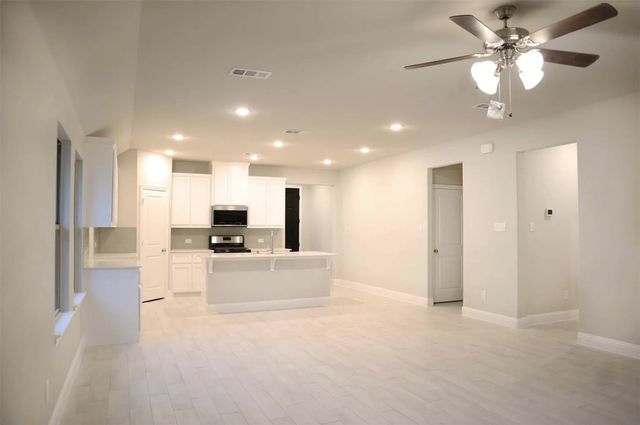 1135 Tiana Street, Anna, TX 75409