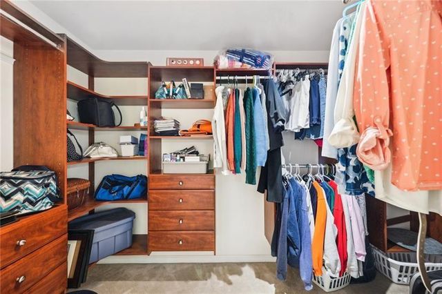 8640 Amsbury Way, Cumming, GA 30041