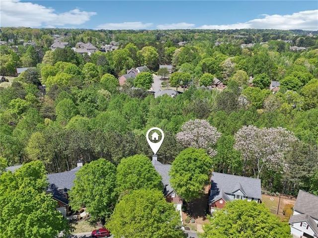 8640 Amsbury Way, Cumming, GA 30041