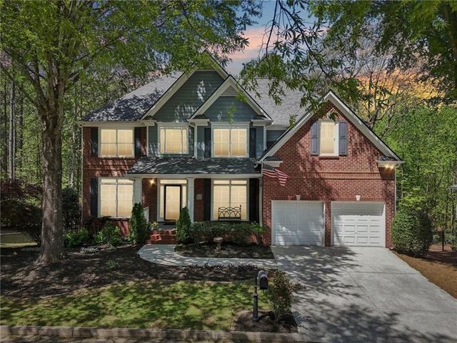 8640 Amsbury Way, Cumming, GA 30041