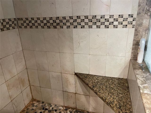 1401 NE Miami Gardens Drive 988, Miami, FL 33179