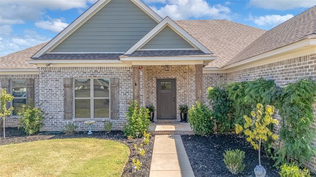 67 Preserve Drive, Wetumpka, AL 36092