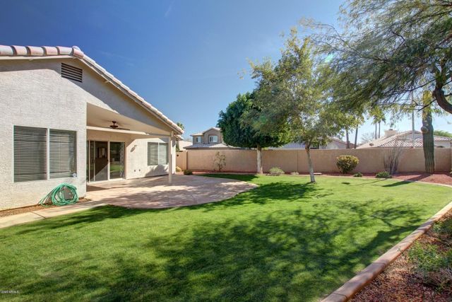 15810 S 28th Place, Phoenix, AZ 85048