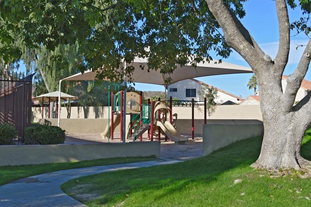 15810 S 28th Place, Phoenix, AZ 85048