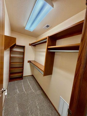207 Miller Ave, Mulvane, KS 67110