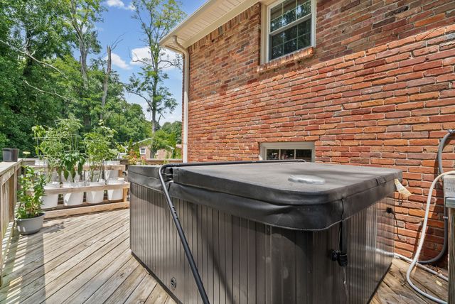 308 Ridgeland Dr, Clarksville, TN 37043