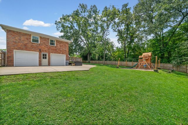 308 Ridgeland Dr, Clarksville, TN 37043