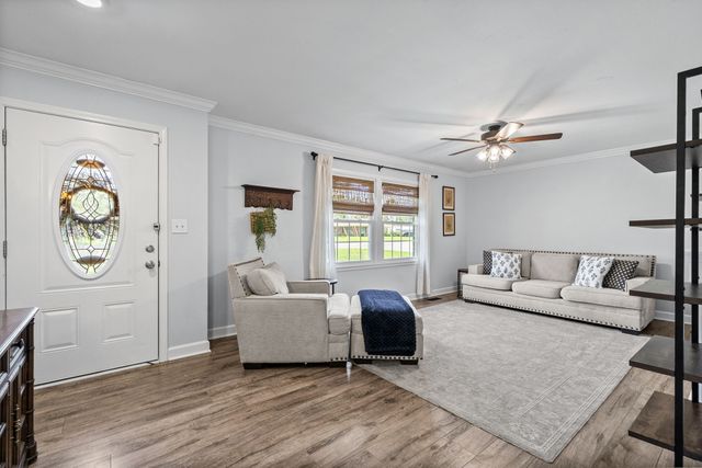 308 Ridgeland Dr, Clarksville, TN 37043