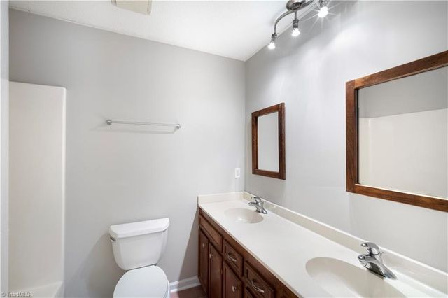 772 Conestoga Trail, Winston-salem, NC 27101