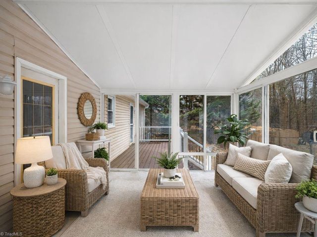 772 Conestoga Trail, Winston-salem, NC 27101