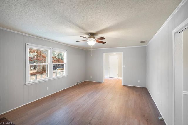 772 Conestoga Trail, Winston-salem, NC 27101