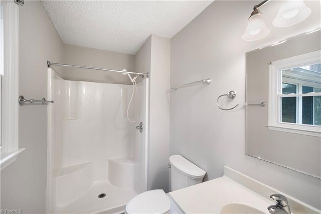 772 Conestoga Trail, Winston-salem, NC 27101