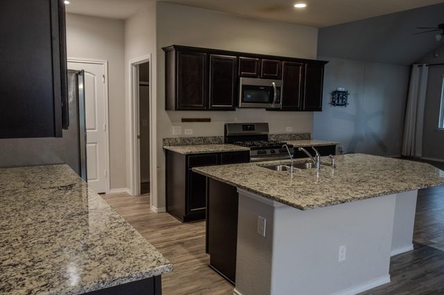 7831 London Tower Lane, Houston, TX 77044