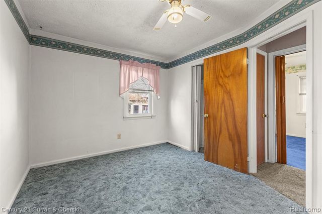 9616 Colwell Avenue, Allen Park, MI 48101