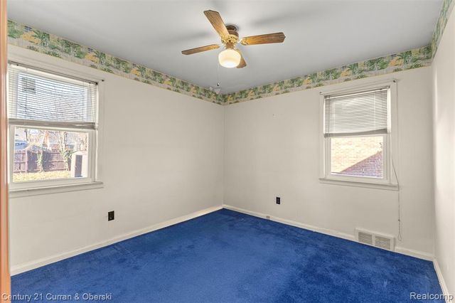 9616 Colwell Avenue, Allen Park, MI 48101