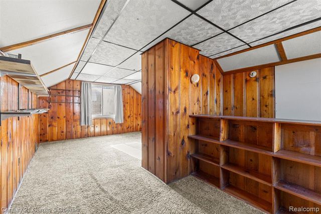 9616 Colwell Avenue, Allen Park, MI 48101