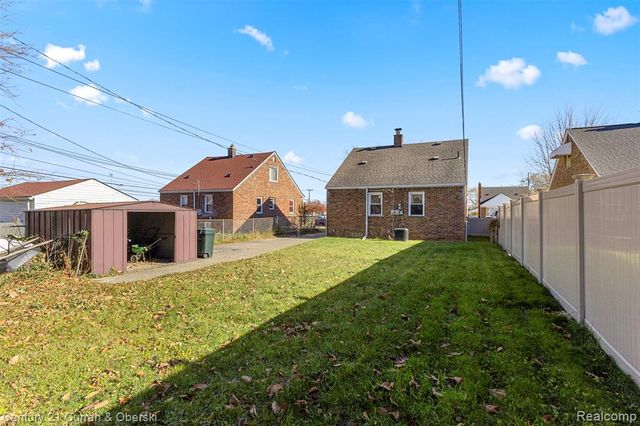 9616 Colwell Avenue, Allen Park, MI 48101