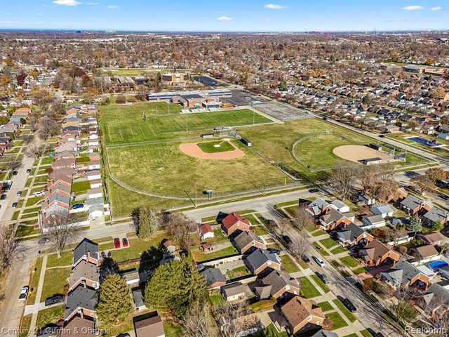 9616 Colwell Avenue, Allen Park, MI 48101