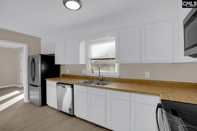 2 Maid Lynn Court, Irmo, SC 29063