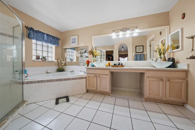 16404 COOPERS HAWK AVENUE, Clermont, FL 34714