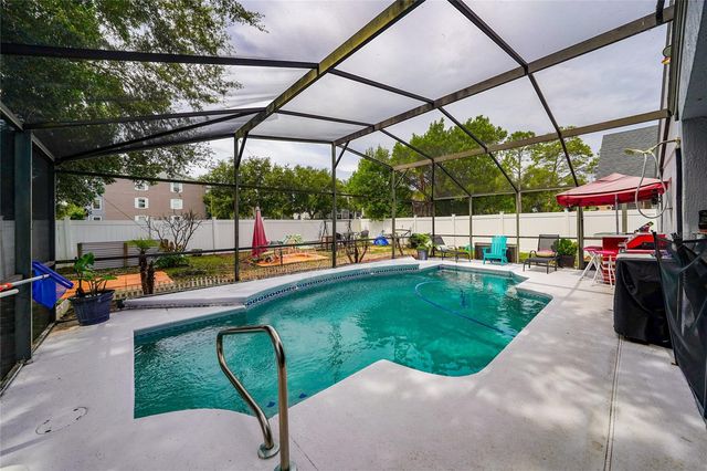 16404 COOPERS HAWK AVENUE, Clermont, FL 34714