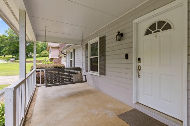 5009 Montcrest Drive, Chattanooga, TN 37416