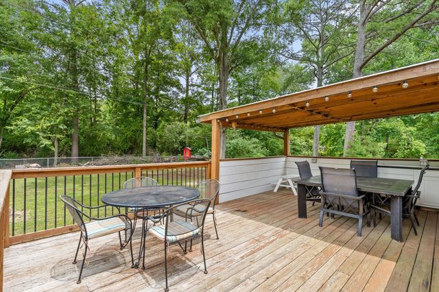 5009 Montcrest Drive, Chattanooga, TN 37416