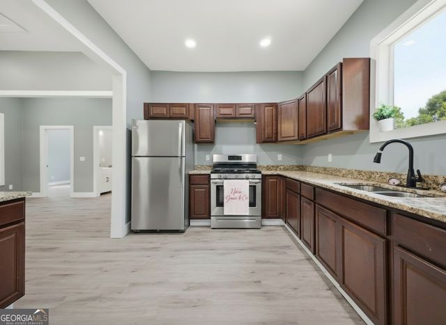 402 Evergreen Street SW, Rome, GA 30161