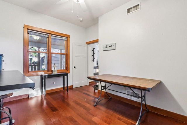 2727 S Superior STREET, Milwaukee, WI 53207