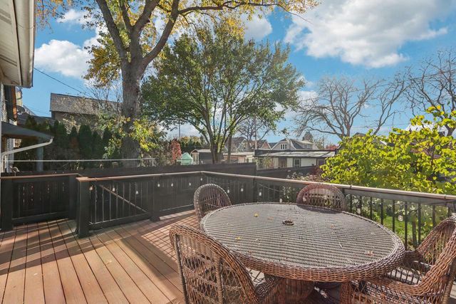 2727 S Superior STREET, Milwaukee, WI 53207